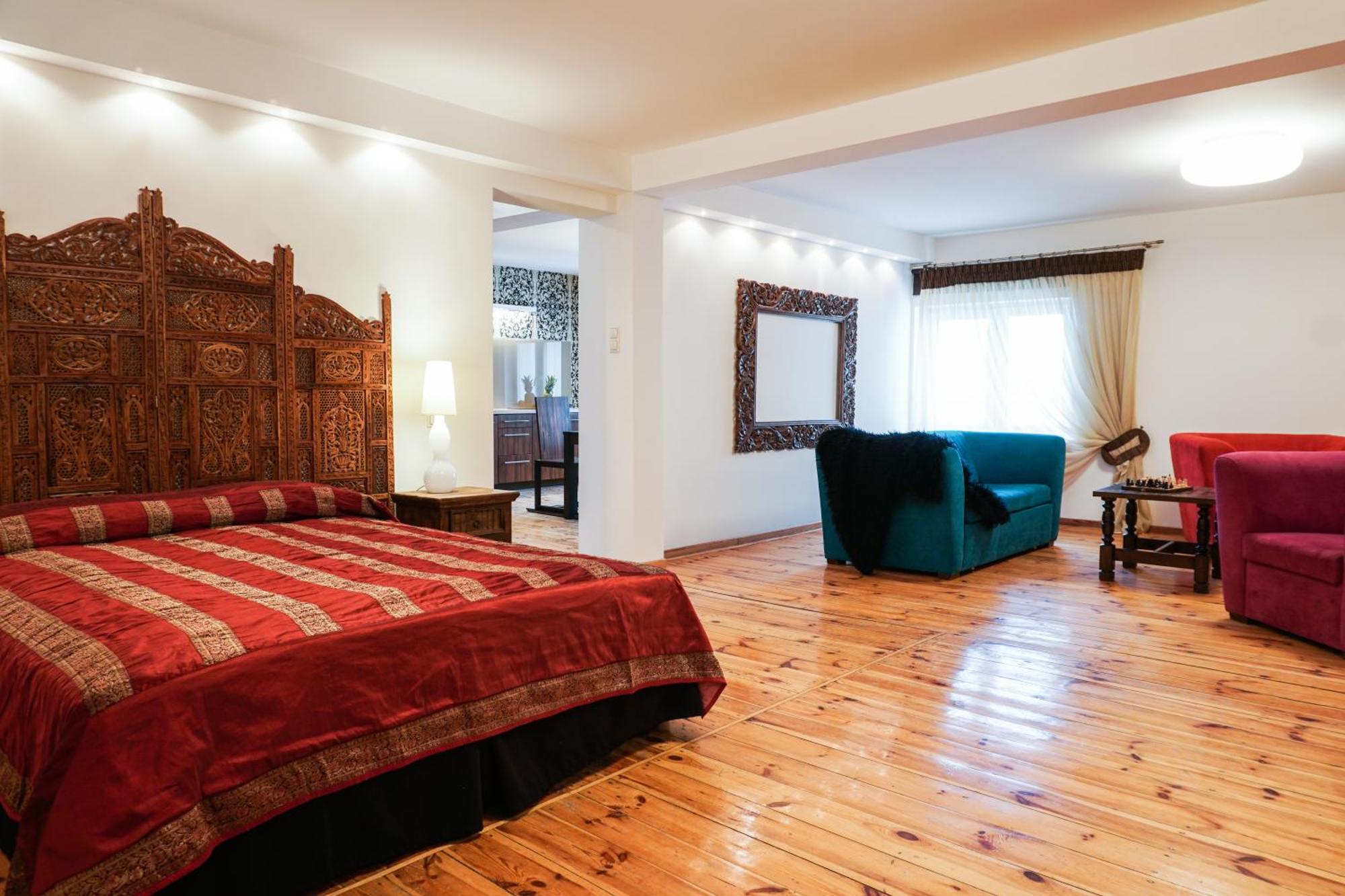 Home & Travel Lodz  Room photo